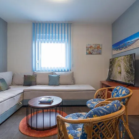 Apartment Privluka-sea View
